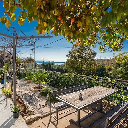 Διαμέρισμα Route 66 *